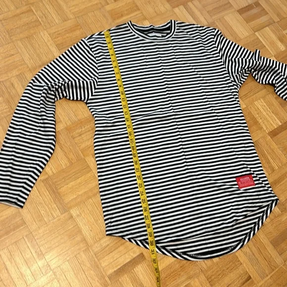 Reason - Picture 2 of 9